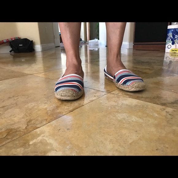 tommy hilfiger flats